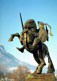Hommages - statue Bayard Pontcharra